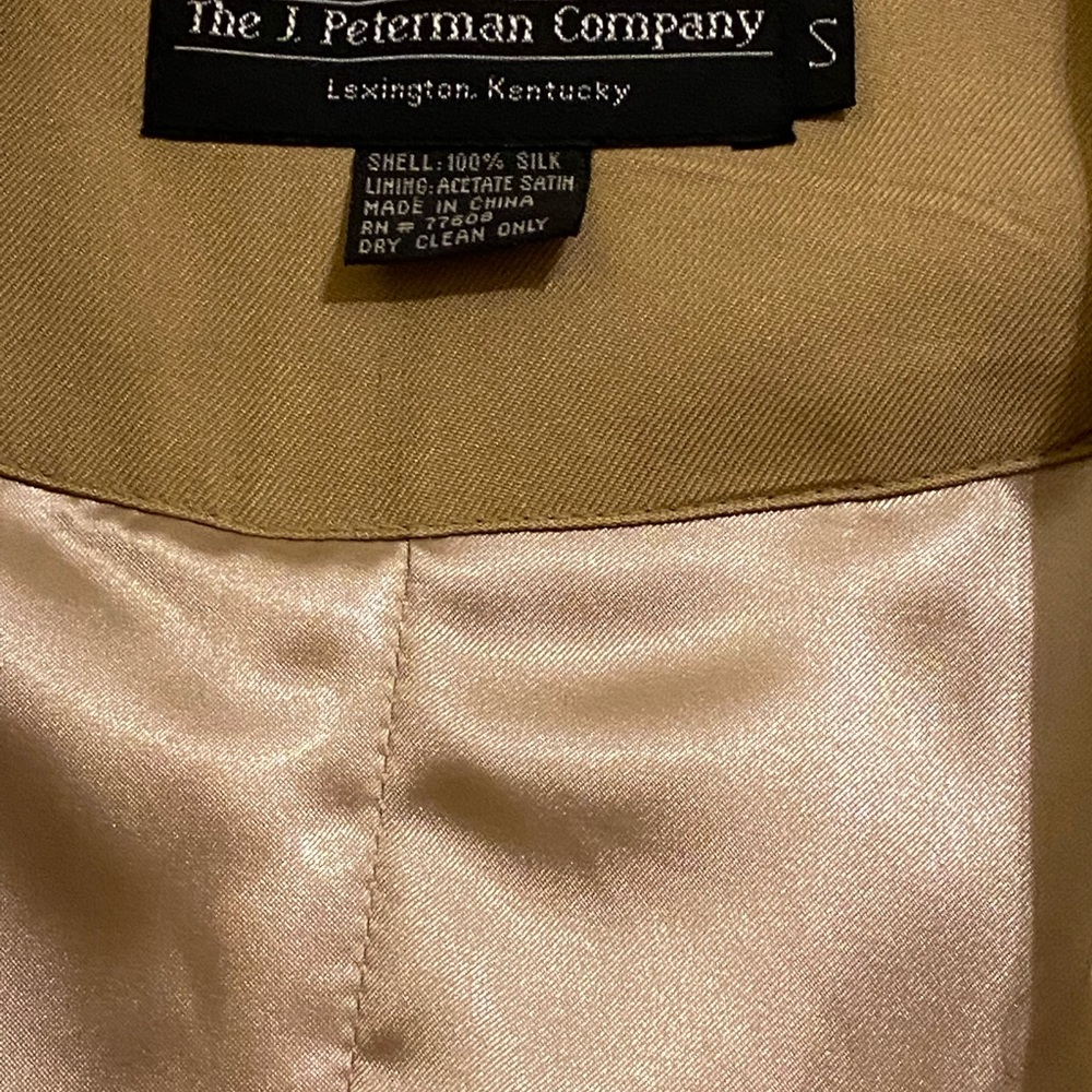 100% Silk J Peterman Jacket size S